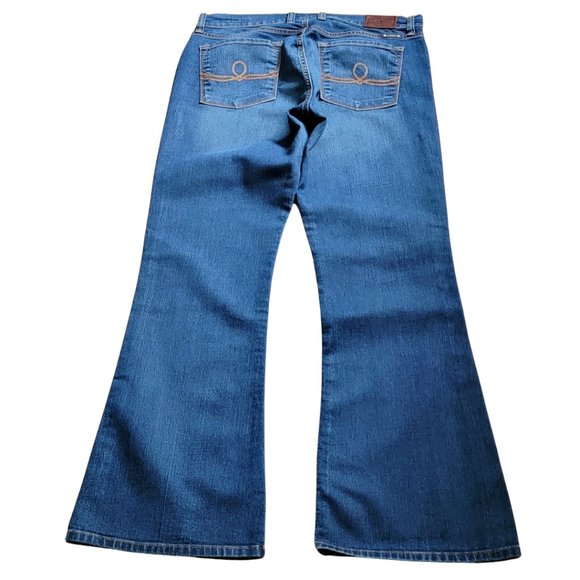 Lucky Brand Jeans Sofia Bootcut Dark Blue Size 12 US (or 31 waist) (GUC) - Picture 6 of 6